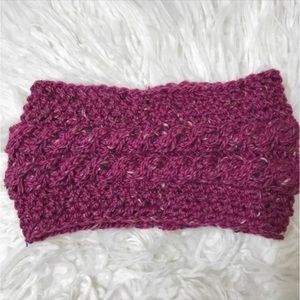 New women’s hand knit burgundy merino wool headband OS